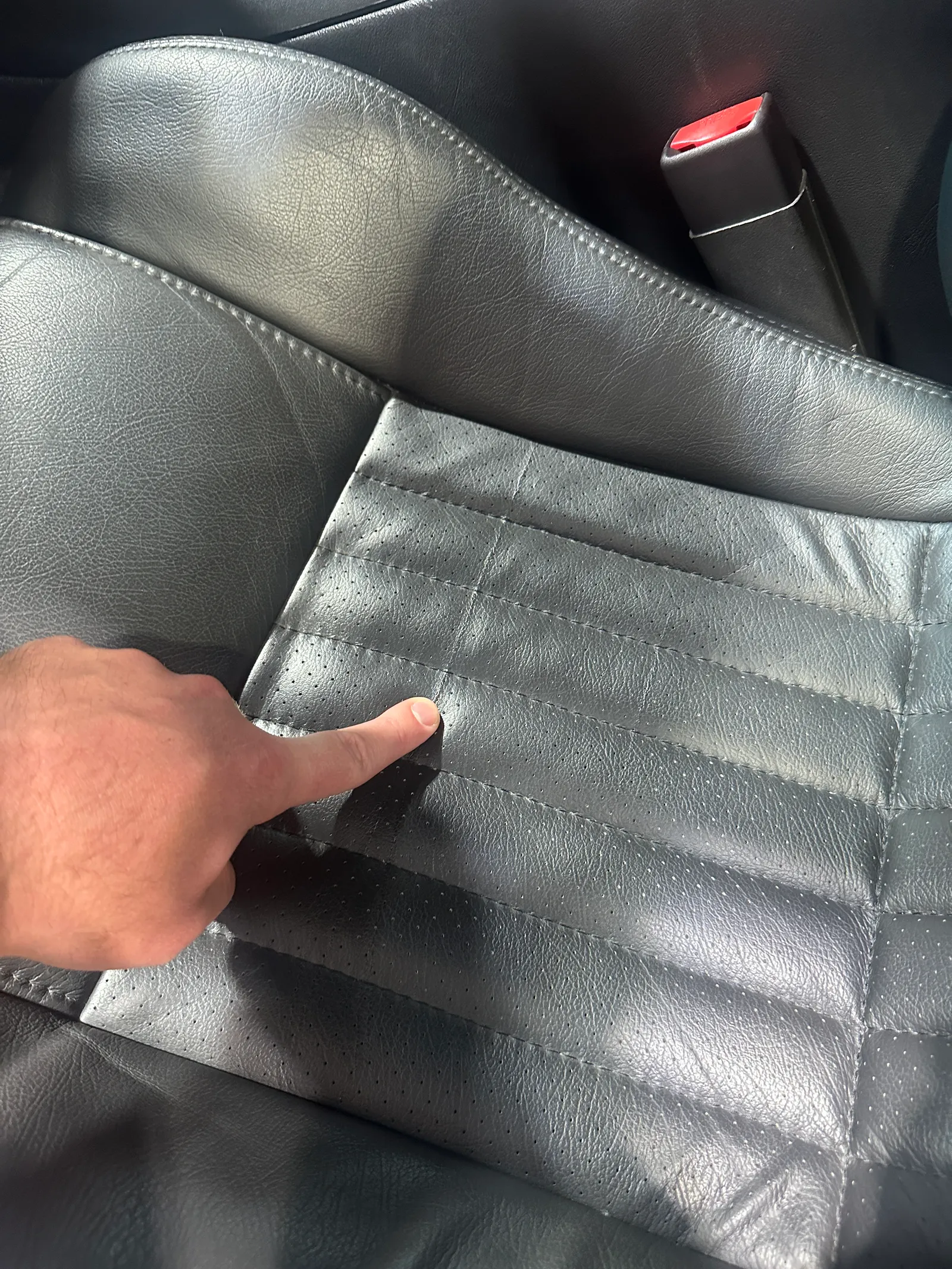 5_Flaw _ Interior_(2).jpg